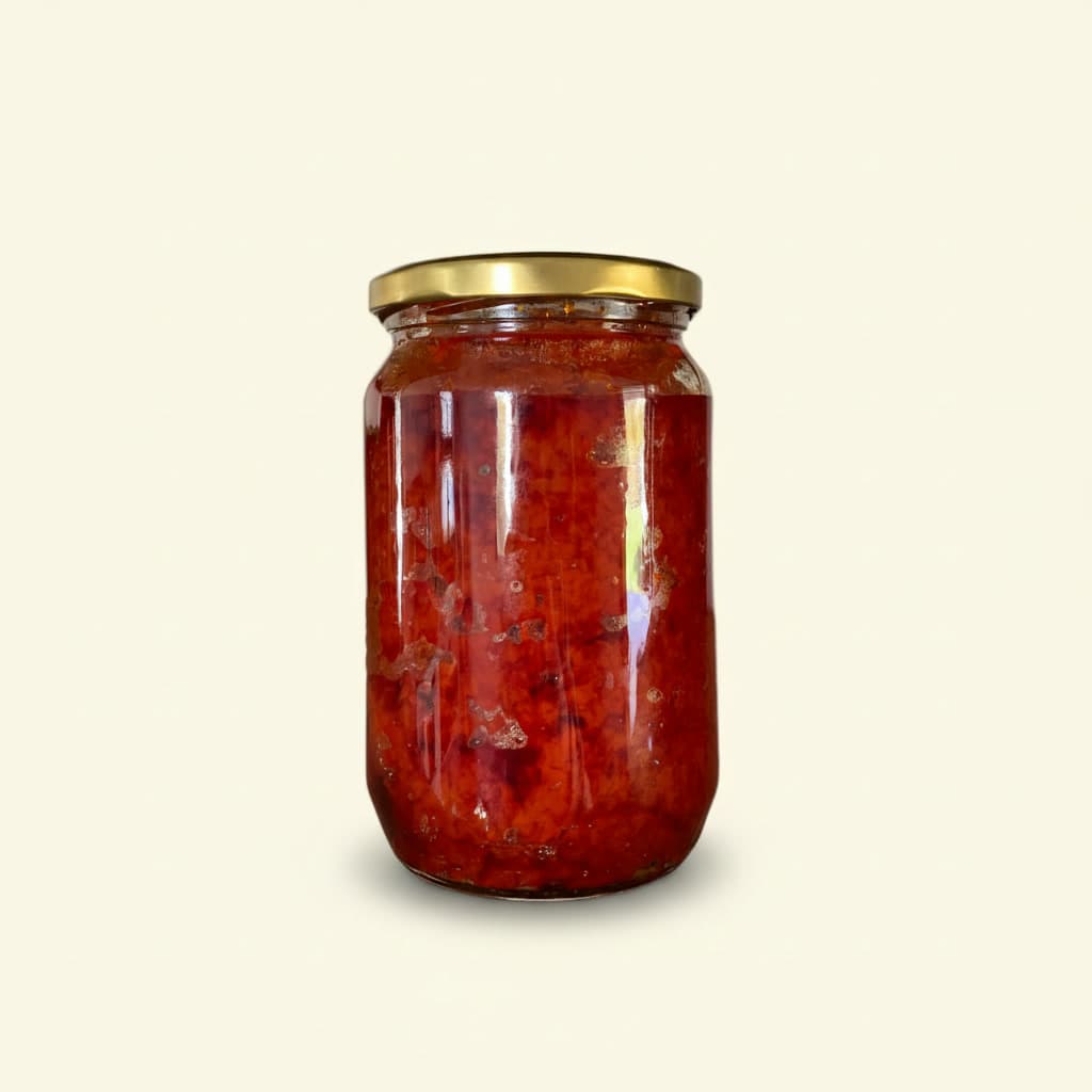 Kavanoz qelqi me ajvar Shija e traditës
